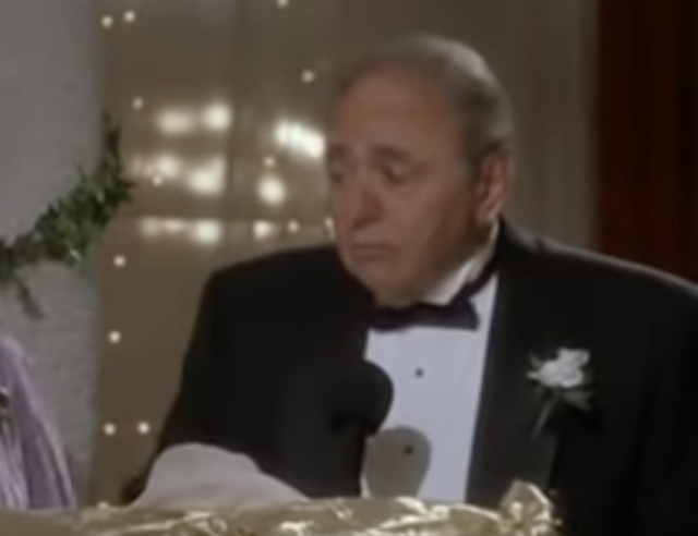 Γάμος αλα ελληνικά: Πέθανε ο κινηματογραφικός μπαμπάς της Νία Βαρντάλος