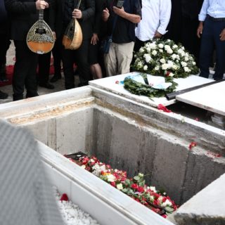 Σε ευχαριστούμε για όλα Μίκη Θεοδωράκη