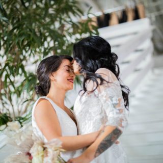 Με δημοψήφισμα θα αποφασίσει η Ελβετία αν θα καταργήσει τον γάμο και την τεκνοθεσία για τα ομόφυλα ζευγάρια