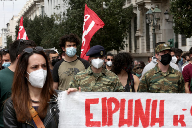 Κάλεσμα οργανώσεων σε αντιπολεμικές διαδηλώσεις κατά των Συμφωνιών με Γαλλία και ΗΠΑ