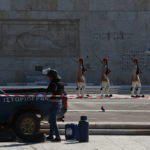 Στο ψυχιατρείο με εισαγγελική εντολή ο 58χρονος που στάθμευσε το αγροτικό μπροστά από το Μνημείο του Άγνωστου Στρατιώτη