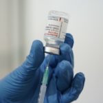 Εμβόλια Moderna και Pfizer: Ποιο είναι αποτελεσματικότερο