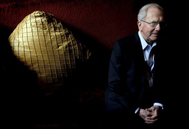 Πέθανε ο συγγραφέας Νόα Γκόρντον