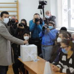 To κεντρώο κόμμα «Ας συνεχίσουμε την Αλλαγή» αναδεικνύεται νικητής των χθεσινών εκλογών στην Βουλγαρία