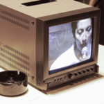 Ένα – Ένα: O Θανάσης Δεληγιάννης και η ομάδα Ι/Ο καταφθάνουν στη Στέγη Ιδρύματος Ωνάση