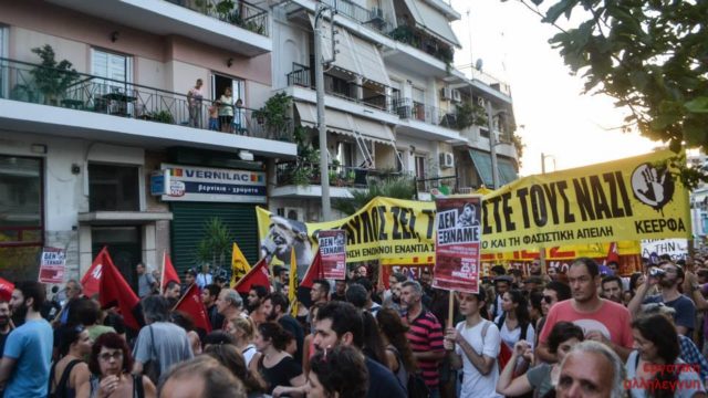 Φασιστική επίθεση σε μέλος του ΣΕΚ στου Ψυρρή