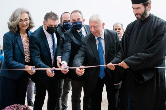 Το Ούζο Πλωμαρίου υποστηρίζει την τοπική κοινωνία