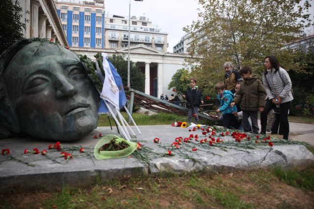 Κυκλοφοριακές ρυθμίσεις έως την Πέμπτη για την επέτειο του Πολυτεχνείου