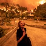 Περιοδικό Time: Η σπαρακτική φωτογραφία από την Εύβοια ανάμεσα στις κορυφαίες του 2021