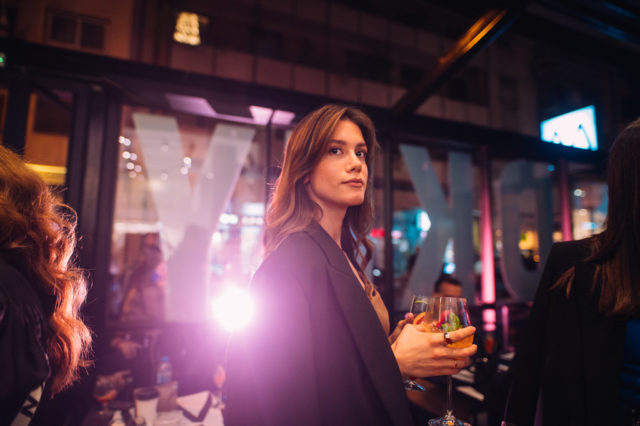 Φαντασμαγορικό fashion event του εμβληματικού νεοϋορκέζικου brand DKNY, που ανανεώνεται και επανατοποθετείται!