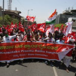 Ινδία: Οι αγρότες σταματούν τις μεγαλειώδεις κινητοποιήσεις τους έπειτα από περισσότερο από ένα χρόνο