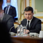 Ο Ουκρανός πρόεδρος Ζελένσκι ζήτησε να υπάρξουν «άμεσες διαπραγματεύσεις» με τη Ρωσία