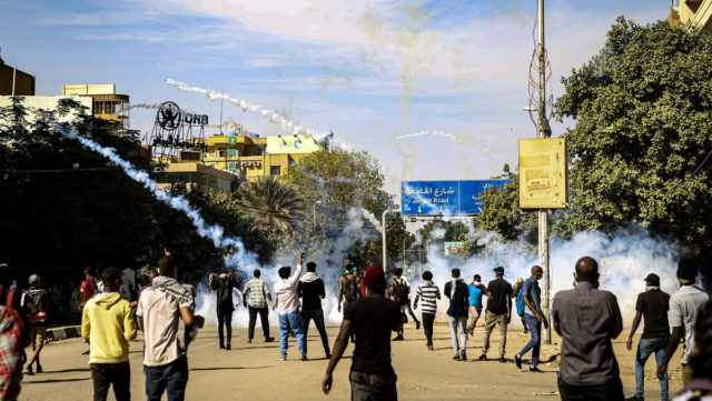 Σουδάν: Τουλάχιστον ένας νεκρός σε διαδηλώσεις κατά του πραξικοπήματος