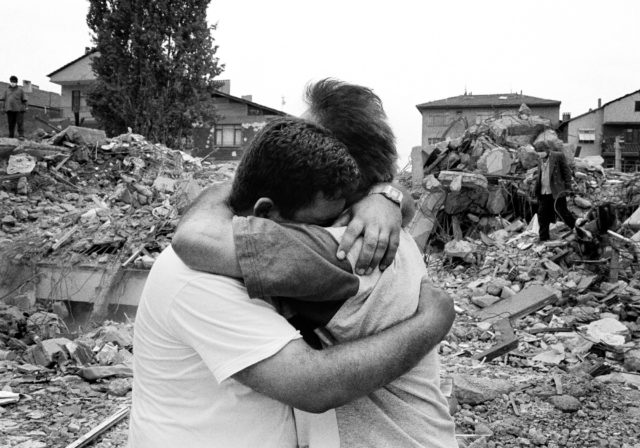 Athens Photo World: 50 Χρόνια Γιατροί Χωρίς Σύνορα