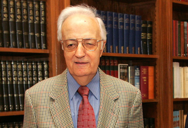 Στη ΜΕΘ ο πρώην Πρόεδρος της Δημοκρατίας Χρήστος Σαρτζετάκης