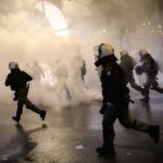 Στο αυτόφωρο οι 9 συλληφθέντες των χθεσινών επεισοδίων στη Θεσσαλονίκη – Ασκήθηκε ποινική δίωξη