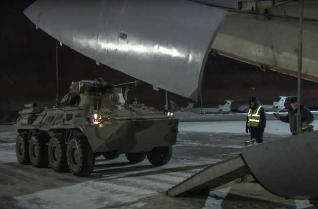 Tα ρωσικά στρατεύματα άρχισαν να αποχωρούν από το Καζακστάν