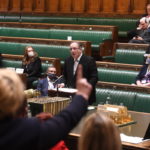 Οργισμένοι Τόρις καλούν τον Μπόρις Τζόνσον να ζητήσει συγγνώμη για την συμμετοχή του ένα ακόμη πάρτι εν μέσω λοκντάουν