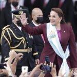 Η πρώτη γυναίκα Πρόεδρος της Ονδούρας δεσμεύεται να οικοδομήσει κράτος «σοσιαλιστικό και δημοκρατικό»