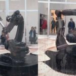 Viral στο TikTok έγινε η εγκατάσταση “Can’t Help Myself”