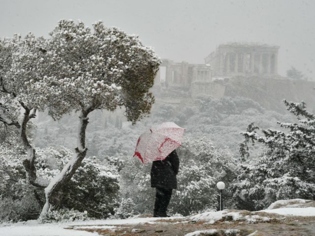 Χαμένοι στο χιονοσύννεφο