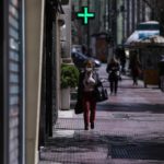 Κορωνοϊός: 19 θάνατοι, 161 διασωληνωμένοι