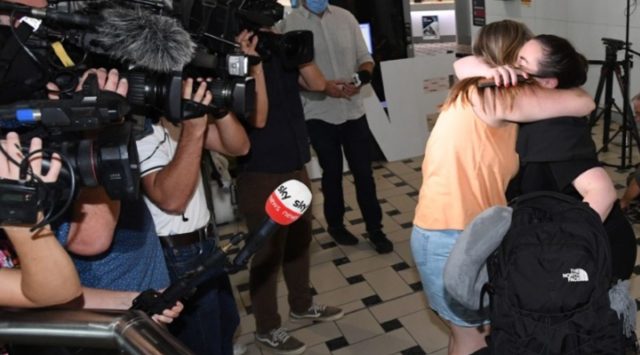 Ύστερα από δύο χρόνια, η Αυστραλία άνοιξε και πάλι πλήρως τα σύνορά της