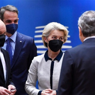 Ευρωπαϊκό Συμβούλιο: Συμφωνία για νέο πακέτο κυρώσεων σε βάρος της Μόσχας