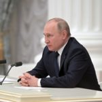 Γιουβάλ Νώε Χαράρι: «O Βλαντιμίρ Πούτιν έχει χάσει ήδη τον πόλεμο»