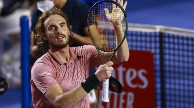 Στα ημιτελικά με νέα μεγάλη εμφάνιση ο Τσιτσιπάς