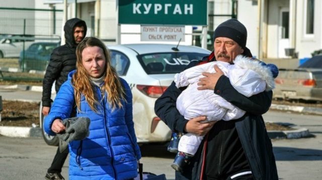 Ουκρανία: Οι ντόπιοι αγωνιούν, ενώ οι βομβαρδισμοί εντείνονται