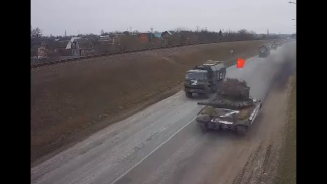 Μπήκαν ρωσικά τανκ μέσα στο Κίεβο [ΒΙΝΤΕΟ]