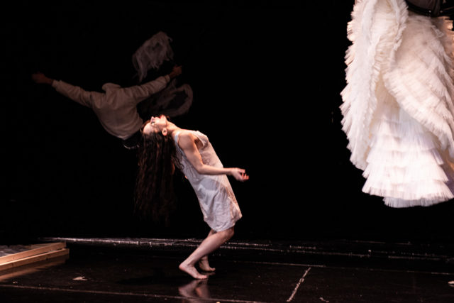 Ξεκινά «Η ανταρσία των αγγέλων» από την ομάδα ακροβατών και χορευτών «κι όμΩς κινείται»