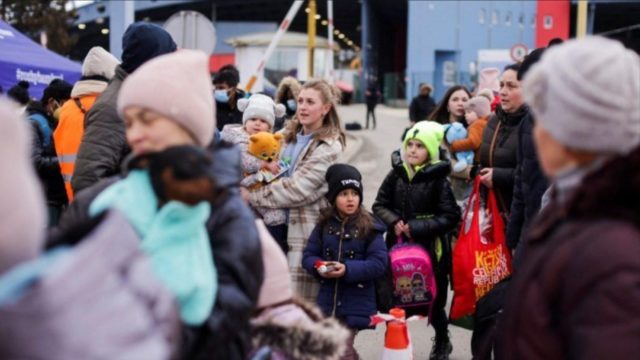 ΟΗΕ: Περισσότεροι από ένα εκατομμύριο πρόσφυγες, σε μια εβδομάδα