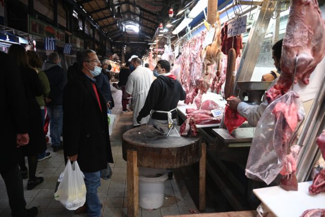 Έκτακτο επίδομα Πάσχα: Ποιοι θα πάρουν τα 200 ευρώ