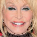 Γιατί αποσύρεται η Dolly Parton από την υποψηφιότητα για το Rock & Roll Hall of Fame;