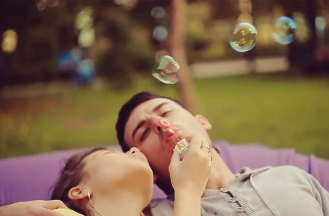 Ο συνθέτης Tasos P. με το “Été D’Amour” στον ημιτελικό του International Songwriting Competition