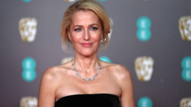 Η Τζίλιαν Άντερσον υπέγραψε συμφωνία με το Netflix