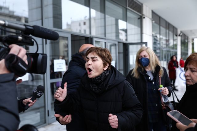 Συνάντηση με τους αρχηγούς των κομμάτων ζητά η μητέρα της Ελένης Τοπαλούδη