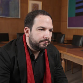 «Αν δεν διασφαλίζεται η ανθρώπινη αξιοπρέπεια, δεν είναι δημοκρατία»