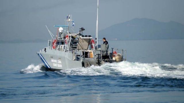 «Είμαστε όλοι κατάσκοποι!» – Βραβευμένος Νορβηγός φωτογράφος συνελήφθη στη Μυτιλήνη για κατασκοπεία