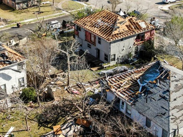 ΗΠΑ: Ανεμοστρόβιλος έπληξε τη Λουιζιάνα, τουλάχιστον ένας νεκρός