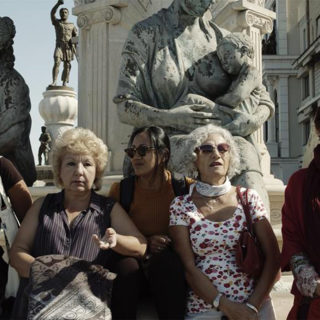 Η πιο ταξιδεμένη παράσταση της Στέγης, «Καθαρή Πόλη» γίνεται ταινία και κάνει πρεμιέρα στις 27 Μαρτίου