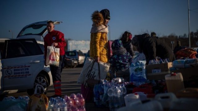 Ξεπέρασαν σήμερα τα 2 εκατομμύρια οι πρόσφυγες από την Ουκρανία