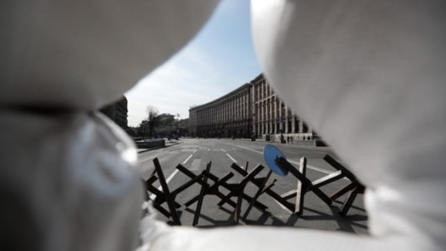 Πόλεμος στην Ουκρανία: Τουλάχιστον 500 νεκροί στο Χάρκοβο μετά τη ρωσική εισβολή – Τι γίνεται στη Μαριούπολη