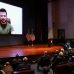 Ζελένσκι: «Θυμηθείτε την 11η Σεπτεμβρίου, θυμηθείτε το Περλ Χάρμπορ»