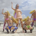 Chraja και Dolly Vara έβγαλαν τραγούδι για την αστυνομική βία: «Πες στον μπάτσο bye»