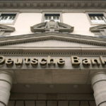 Γερμανία: Έφοδος εισαγγελέων και αστυνομίας στην Deutsche Bank στη Φρανκφούρτη