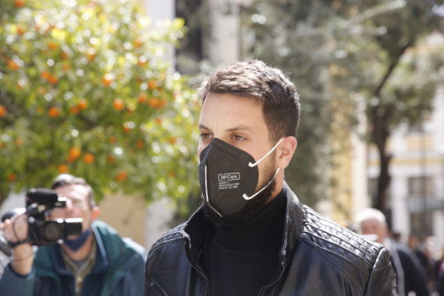 Πάτρα: Ο Μάνος Δασκαλάκης θα ζητήσει τεστ DNA για τη Μαλένα και την Ίριδα σύμφωνα με πληροφορίες