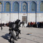 Επεισόδια μεταξύ Παλαιστίνιων και Ισραηλινών αστυνομικών στην Πλατεία Τεμενών